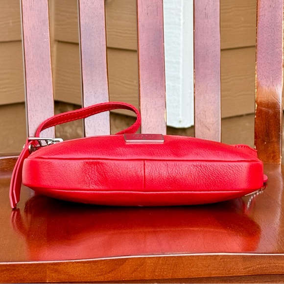 Fossil Dawson Mini Crossbody - Real Red - NWT - Picture 12 of 17